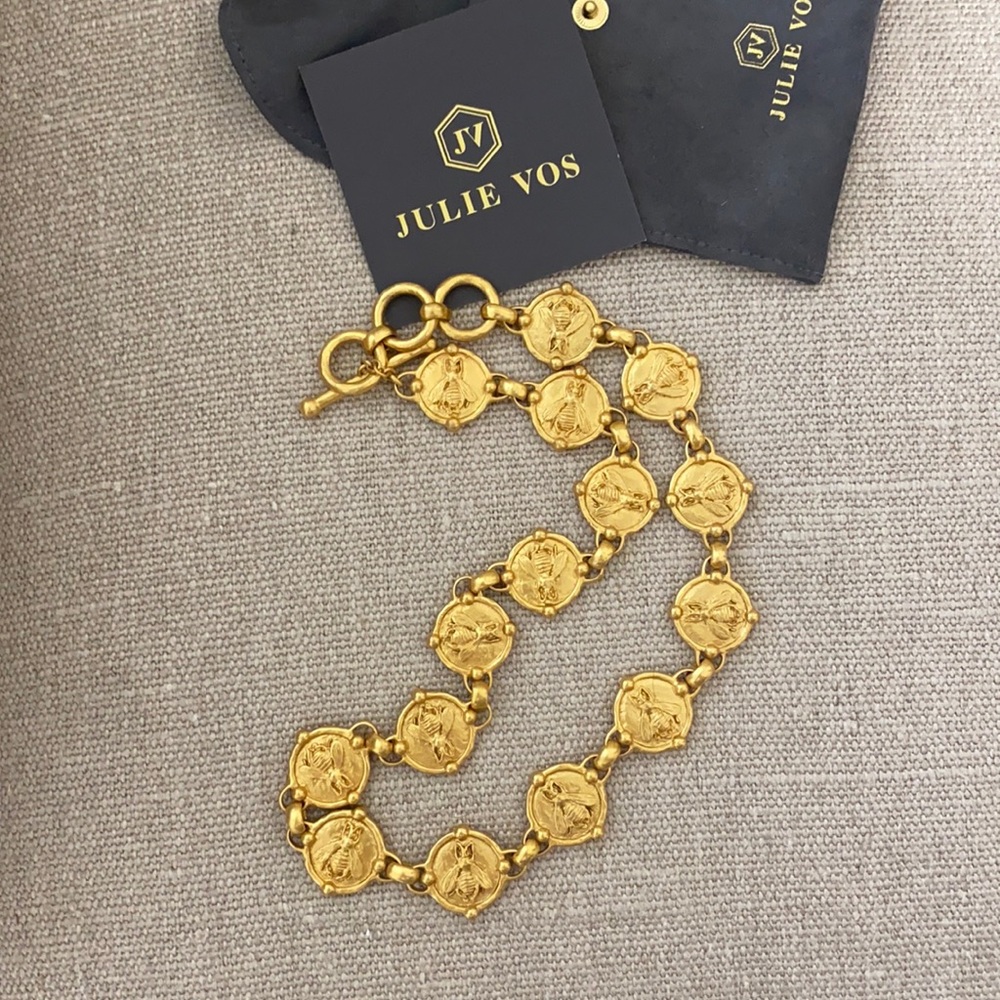 NWOT Queen Bee Julie Vos Gold Necklace